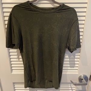 Men’s Lululemon Men’s 5-Year Basic Tee Size M